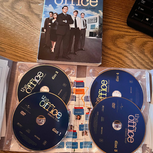 The Office Seasons 3 & 4 DVD Sets Preowned Complete W Extras - Picture 6 of 7